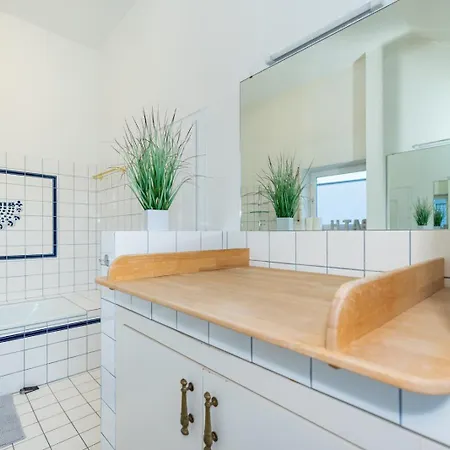 Wellnessoase Mit Sauna Und Garten Tatil Evi Würzburg